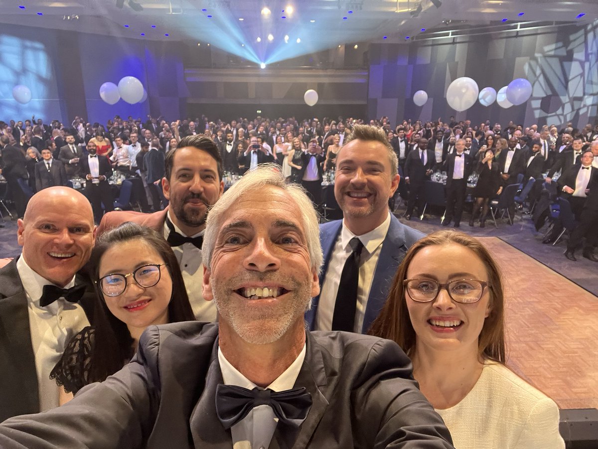 A massive group selfie at <a href="/BirminghamTech/">Birmingham Tech Week</a> and welcome to <a href="/TechSWEAdv/">TechWestEnglandAdvocates</a> and <a href="/GlobalTechAdv/">Global Tech Advocates</a> - <a href="/yiannismaos/">Yiannis Maos MBE</a> <a href="/TechLondonAdv/">Tech London Advocates</a> #BTW2022