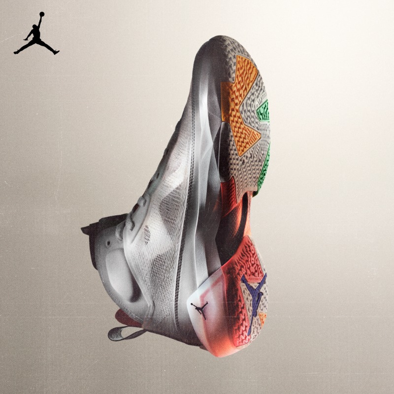nikebasketball's tweet photo. Let your game shine on the court in the latest colorway’s OG aesthetic.