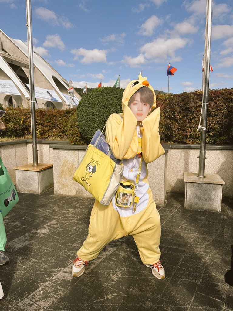 minijeil's tweet image. 열어분 ..🐥🐥🐥🐥
더워요~~
하지만 즐깁니다!!!
#YetToCome_on_Weverse