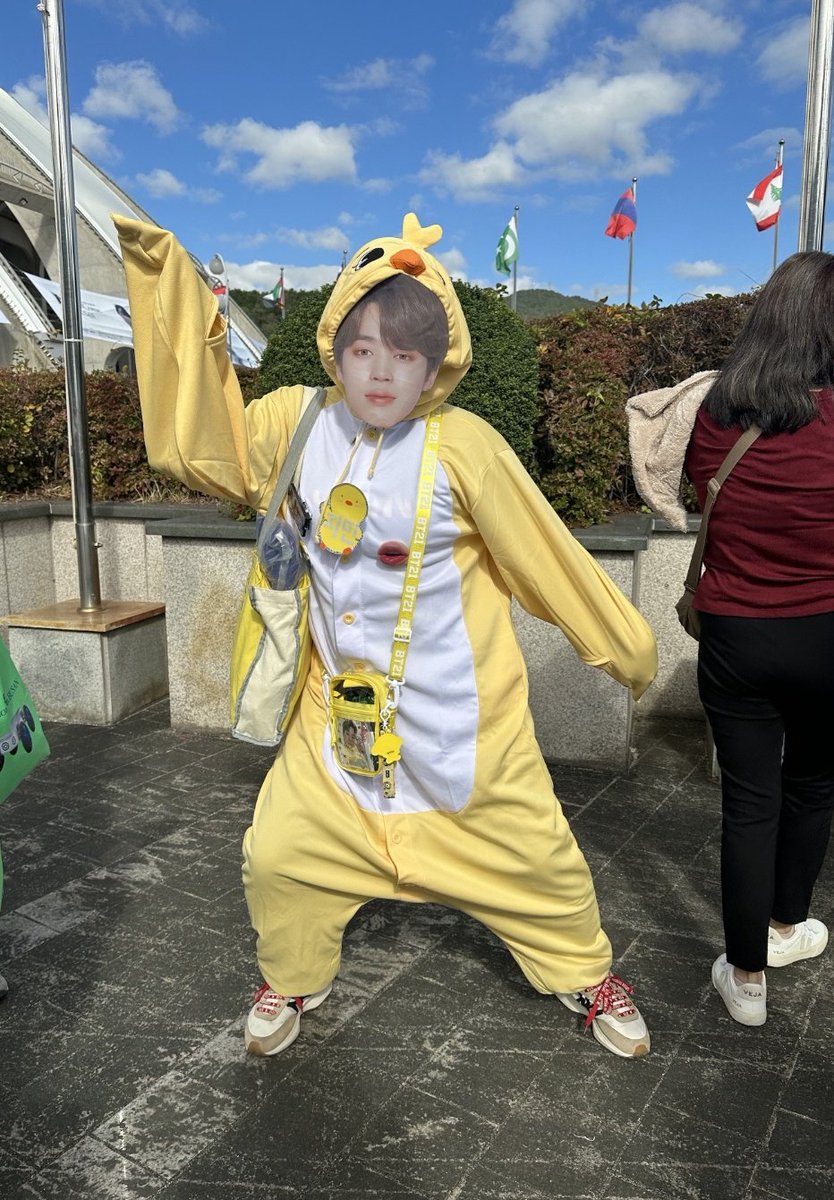 minijeil's tweet image. 열어분 ..🐥🐥🐥🐥
더워요~~
하지만 즐깁니다!!!
#YetToCome_on_Weverse