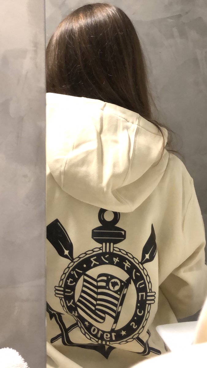 lau ¹⁹¹⁰ tweet media