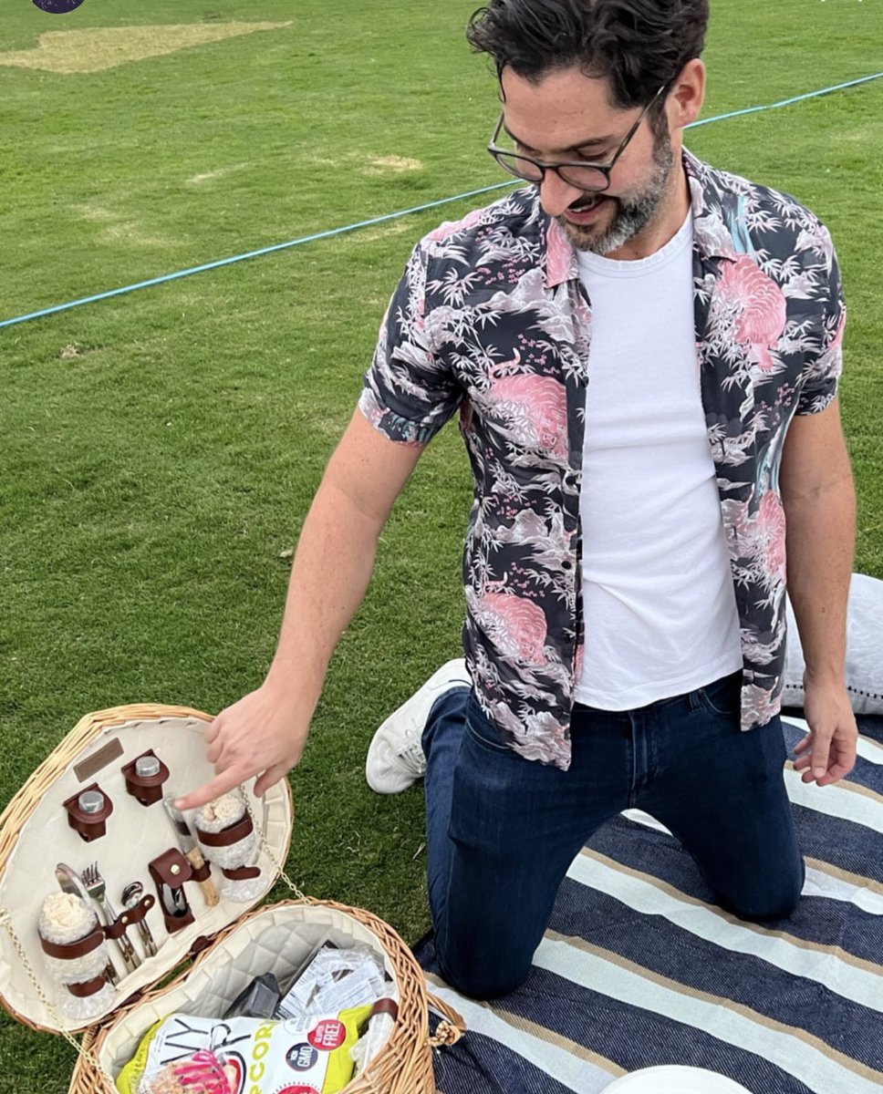 When we’ve both been so busy with work you finally get a day off together so a picnic in the park it is