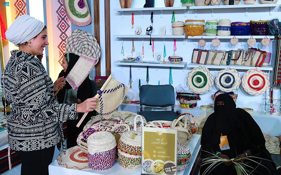arabnews's tweet photo. #Saudi Arabia celebrates arts and crafts at Cairo’s ‘#Turathna’. @TRITA_sa https://t.co/U7NbuOCwwC https://t.co/FC9AoFstOZ