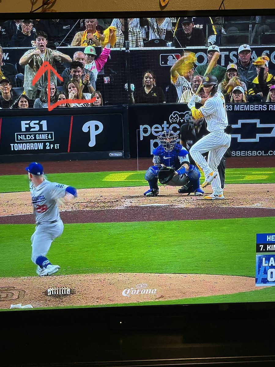 tlm0506's tweet photo. Hey @Padres I’m all about Geolocating your playoff tickets &amp; only allowing SD locals to get tickets, but I’d legit pay to never allow this fool to sit in the vicinity of a camera again. I’d prefer to gouge my eyes out than watch him do another TikTok move on TV. #MLBPostseason https://t.co/tGxNo2vpj1