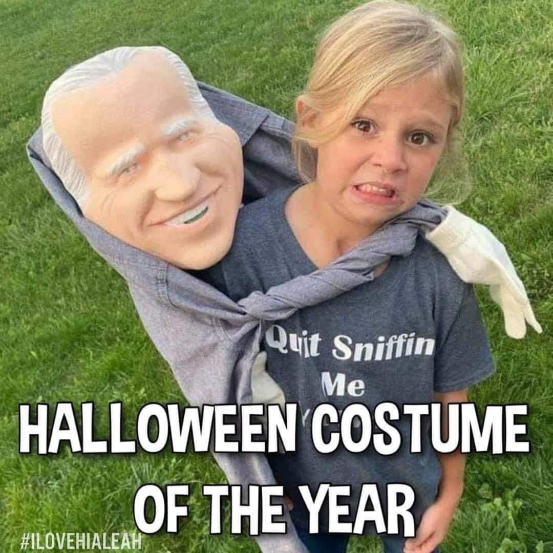 UX CLE on Twitter: "Creepy Joe Biden Halloween 🎃 costume. Saw on friends  post. Had to share. 😆 https://t.co/zUG4gwm4tw" / Twitter