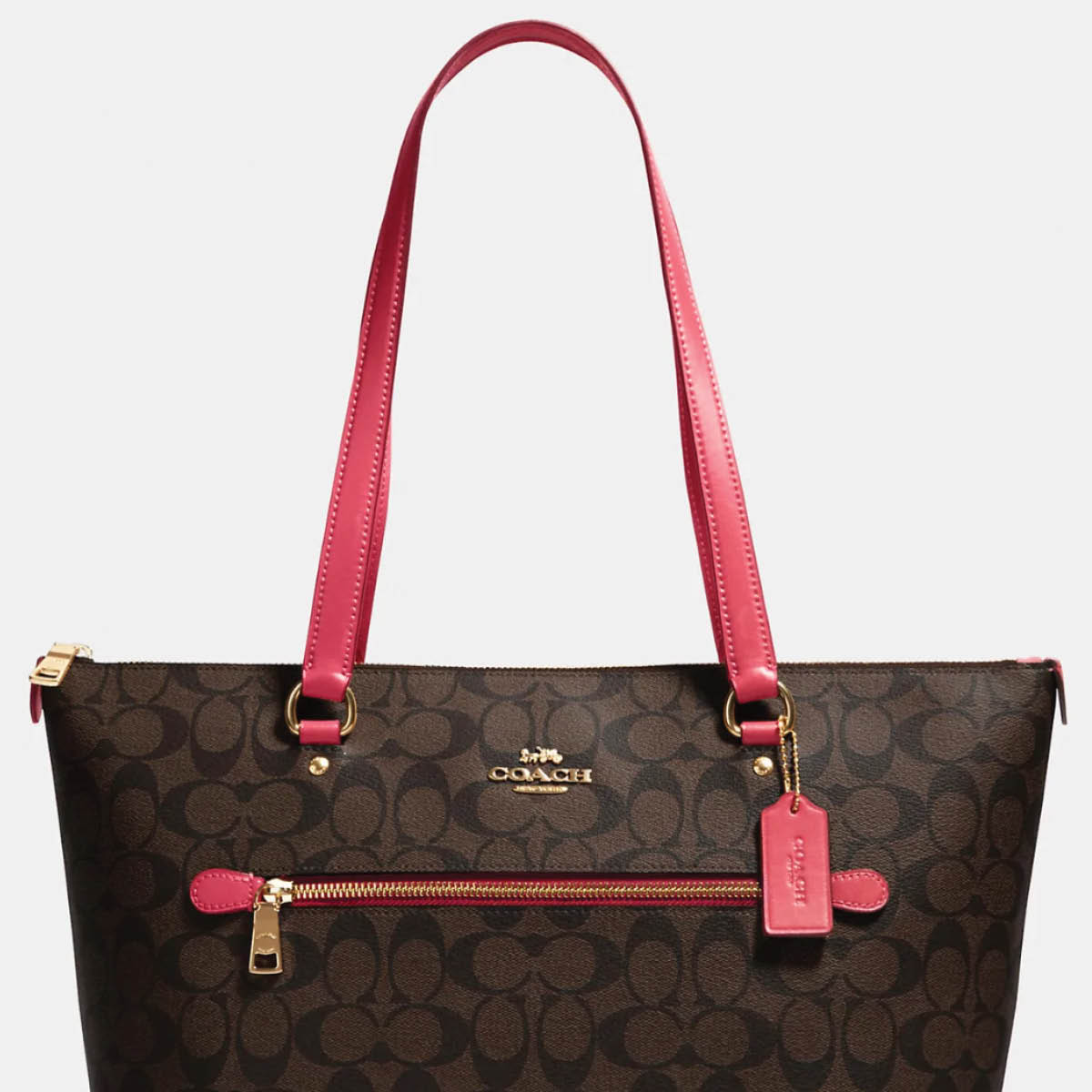 ShopSPO's tweet photo. #CoachOutlet: Take $10 off $100 on all livestream exclusive styles this weekend only!

Watch and shop #Coach:
https://t.co/AqNxmxDVuM https://t.co/YThCYUGalI