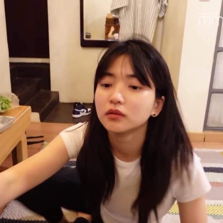 If it's not you, it's not anyone mahal ko. Happy fourteenth month to us! I forgot how my life was without you, I just know that I can't go on with it, if I'm not with you. I love you, freggyweger. 💥