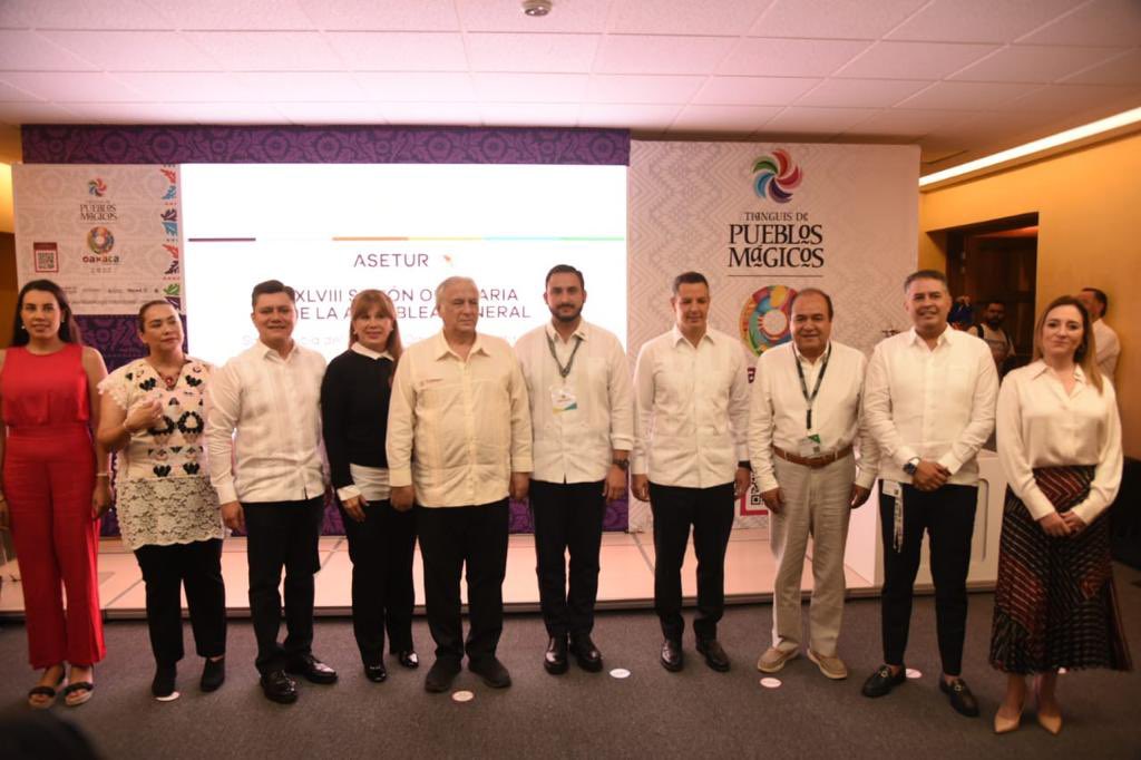 Agradezco el respaldo de mis compañeras y compañeros titulares de Turismo del país, para presidir la Mesa Directiva de la <a href="/asetur_mx/">ASETUR MX</a>, responsabilidad que asumo con beneplácito y con el firme compromiso de dar continuidad a las tareas en favor del desarrollo turístico de México.