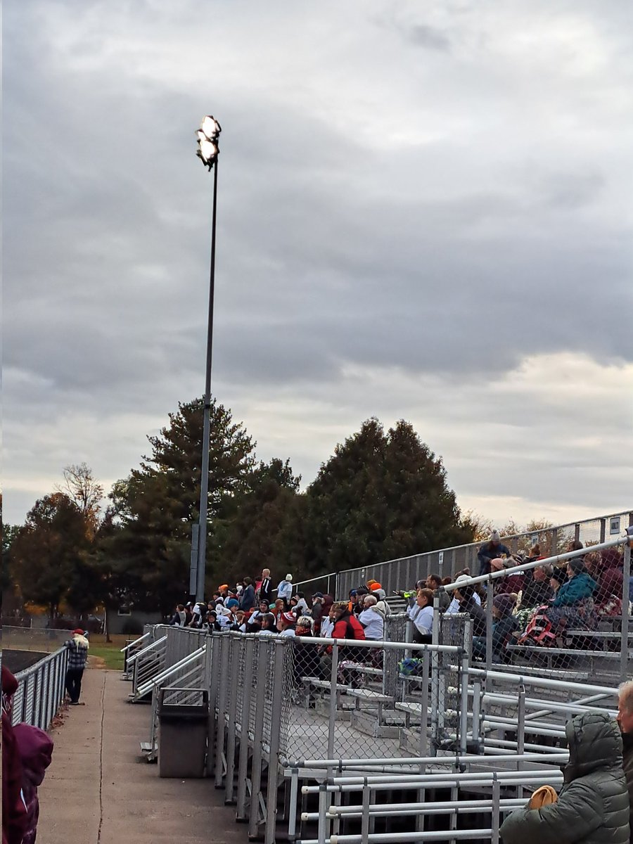 MaroonHawksPDC's tweet photo. Prairie du Chien/River Ridge/Seneca Boys Soccer hosting Driftless United on Senior Night. https://t.co/aNkK4iLIBr