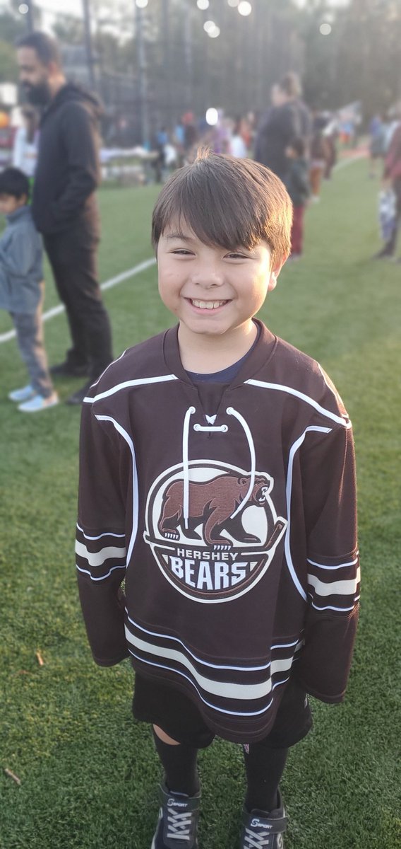 TheWuWu's tweet photo. Fall Festival 2022 at his school..... wearing his @TheHersheyBears jersey while playing the floor/field hockey game 😒... #CocoBear this one's for you! https://t.co/52so8hm1aA