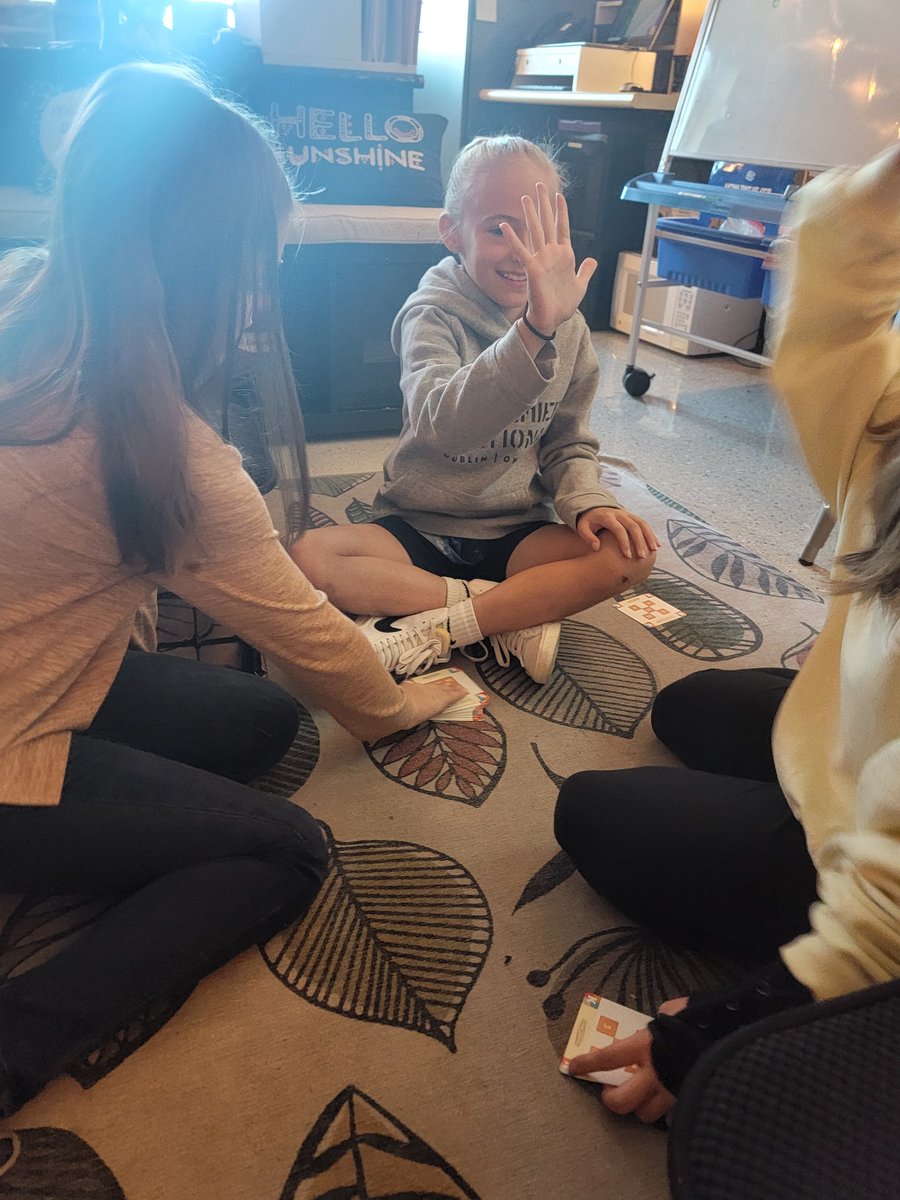Kelly Hall tweet media