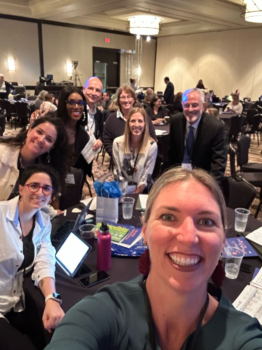 Comunalia's tweet photo. 🔰 Hemos tenido una semana intensa y con muchos aprendizajes en la Conferencia Nacional Anual 2022 para el Crecimiento de las Fundaciones Comunitarias en Kansas 

#FilantropíaComunitaria #FundacionesComunitarias #DesarrolloSostenible #communityfoundation #growingCFsConf https://t.co/f0D0NuPqtG