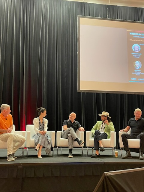 We had a great time at #W3BX! Our founder <a href="/loukerner/">Lou Kerner 🇮🇱🇺🇦</a> discussed our amazing community on the “Why All The Fuss About Community?” main stage panel with <a href="/theraamayan/">Raamayan Ananda</a> <a href="/MarkYusko/">Mark W. Yusko - Two Point One Quadrillion</a> and <a href="/aedavis/">Austin Davis 🔱</a>