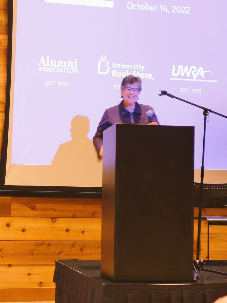 UWCancerVaccine's tweet photo. CVI's @DrNDisis and Dr. Kretzer presented our #cancervaccine work &amp; goal to #endcancer in our lifetime to @UW Volunteer Leaders including @UWalum, Bookstore board, &amp; other dignitaries. UW Prez @amcauce shared her vision for UW as a #glocal. org as part of #UWDay! @UWMedicine https://t.co/NBRIcuK1vP