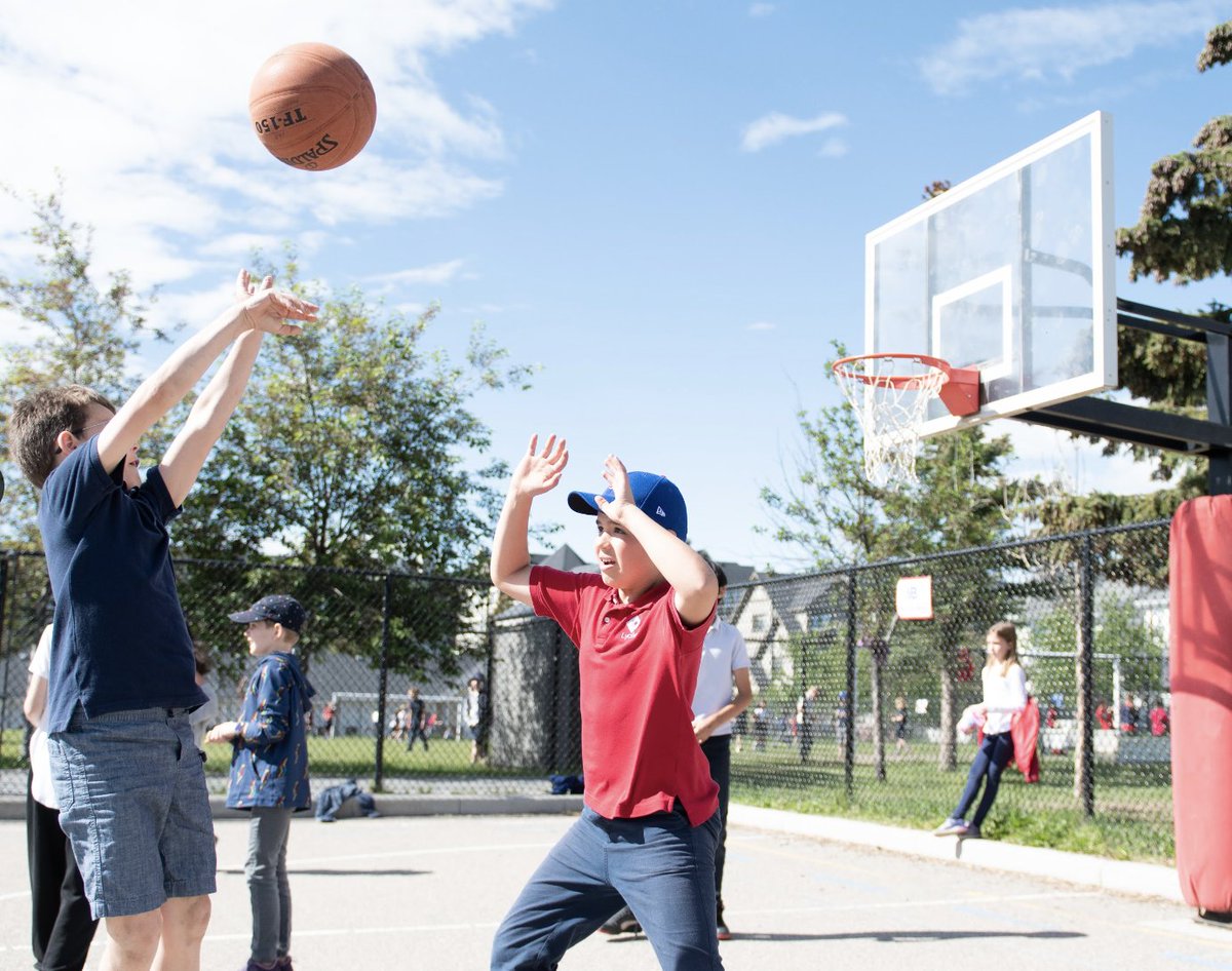 LyceeCalgary's tweet image. Lycée Calgary has a robust extra-curricular program for students from preschool through Grade 12. Music, Yoga, Speech &amp;amp; Debate and many more! Learn more on our website or at an upcoming Open House. #lyceecalgary #frenchschool #frenchkindergarten #frenchpreschool