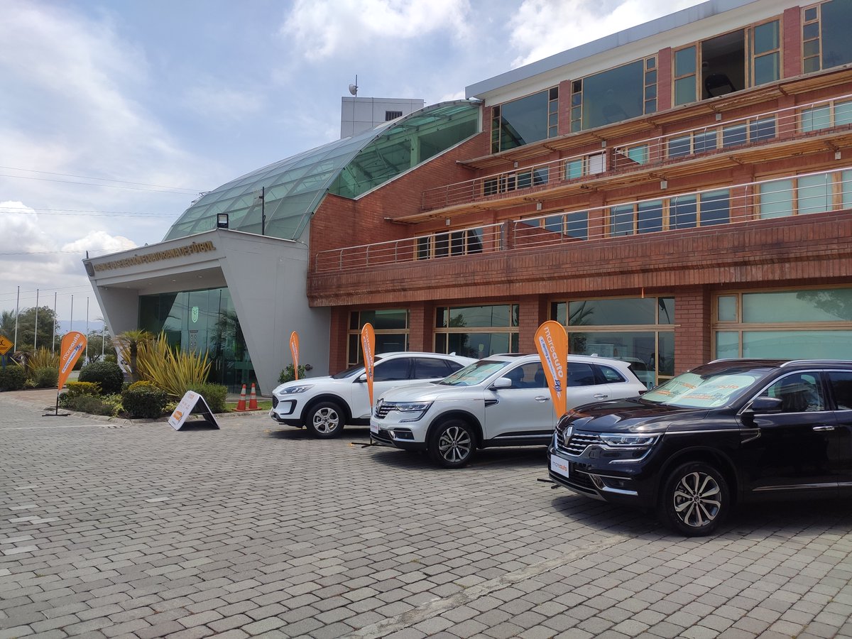 motorterra's tweet photo. La #Tri tiene un auspiciante oficial para facilitar la movilización de todos los jugadores y el cuerpo técnico. La Federación Ecuatoriana de Fútbol (#FEF) conformó una alianza con #Mareauto, empresa de renting y alquiler corporativo.
@LaTri @FEFecuador 

 https://t.co/O5NlmFOrEo https://t.co/qzXDRE7am6