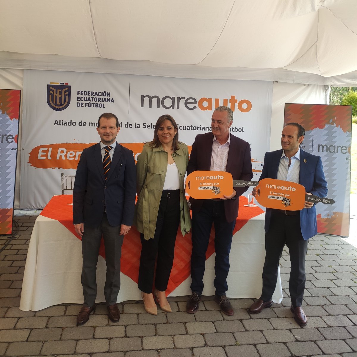 motorterra's tweet photo. La #Tri tiene un auspiciante oficial para facilitar la movilización de todos los jugadores y el cuerpo técnico. La Federación Ecuatoriana de Fútbol (#FEF) conformó una alianza con #Mareauto, empresa de renting y alquiler corporativo.
@LaTri @FEFecuador 

 https://t.co/O5NlmFOrEo https://t.co/qzXDRE7am6