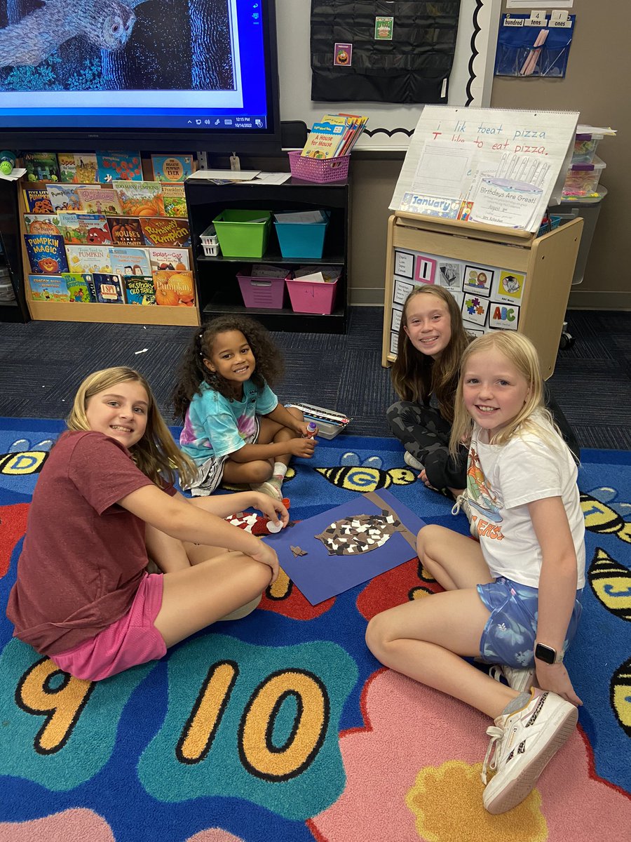 OCTTGreen's tweet photo. Kinder buddies days are our favorite days!!! 🤗 with @OCTRichardson ‘s class ♥️ #campOCT #oct4u https://t.co/Ykg1WYz9Fc