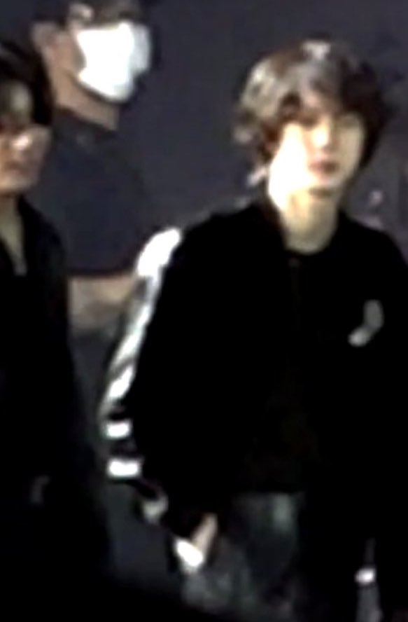 seokjinism1's tweet photo. i don't know why i am staring at this 144p grainy pic of Kim Seokjin for so long. extreme handsome presence 

#Yours_Jin #SuperTuna_Jin #Jin https://t.co/S05E8FzCAI