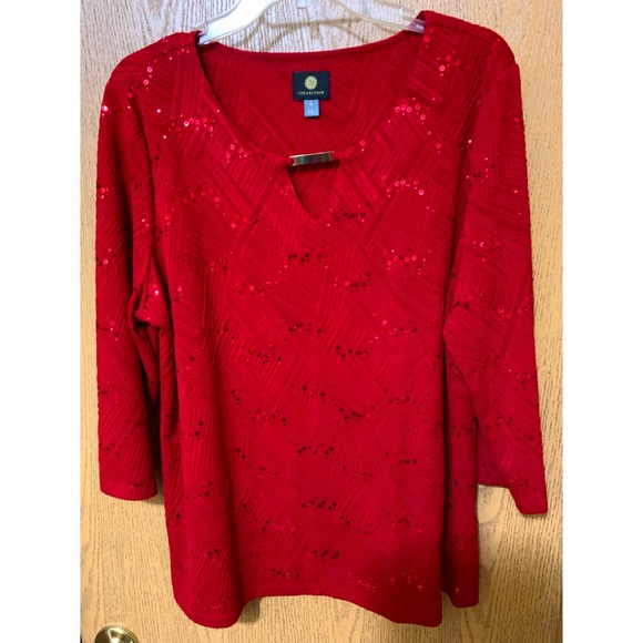 topseg2011's tweet photo. So good I had to share! Check out all the items I'm loving on @Poshmarkapp #poshmark #fashion #style #shopmycloset #jmcollection #lulus #nike: https://t.co/l5yIbZIHSL https://t.co/VGNId2vmql