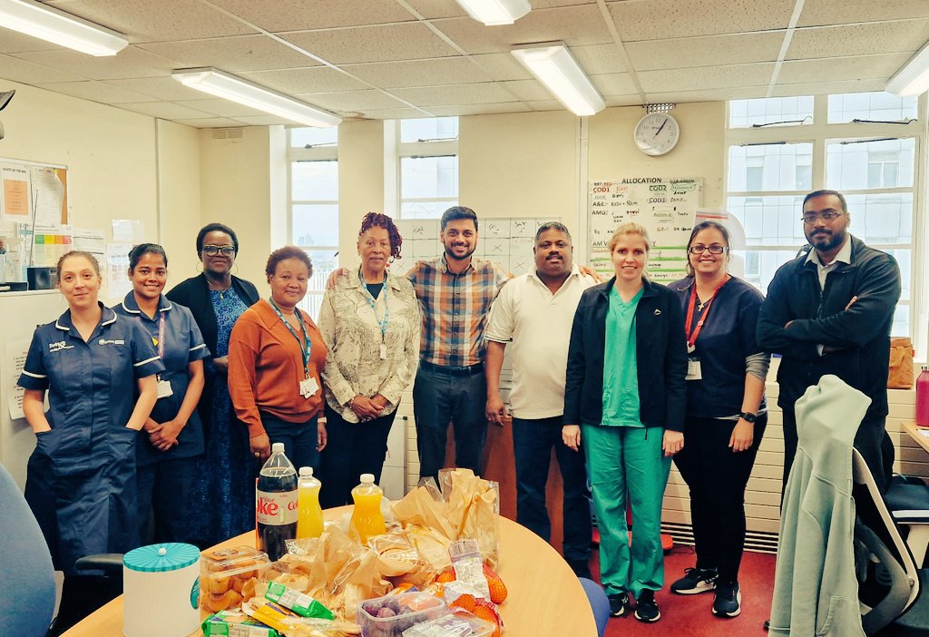 DivayBolwani's tweet photo. Happy #AHPsDay #AHPsDay2022 @SuttonHandC #AtHometeam https://t.co/H0Q9jH2OuY
