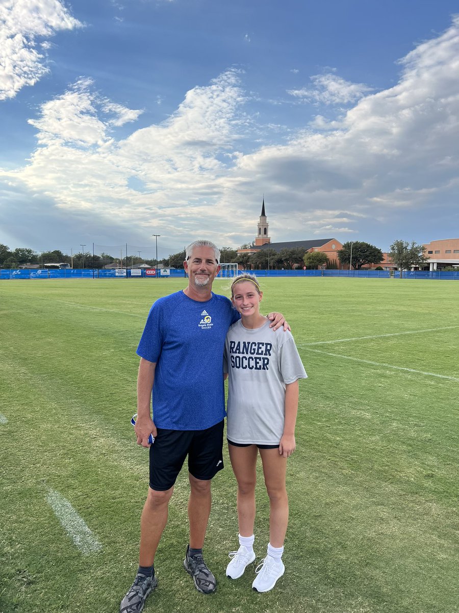 Wrilyn Shippey tweet media