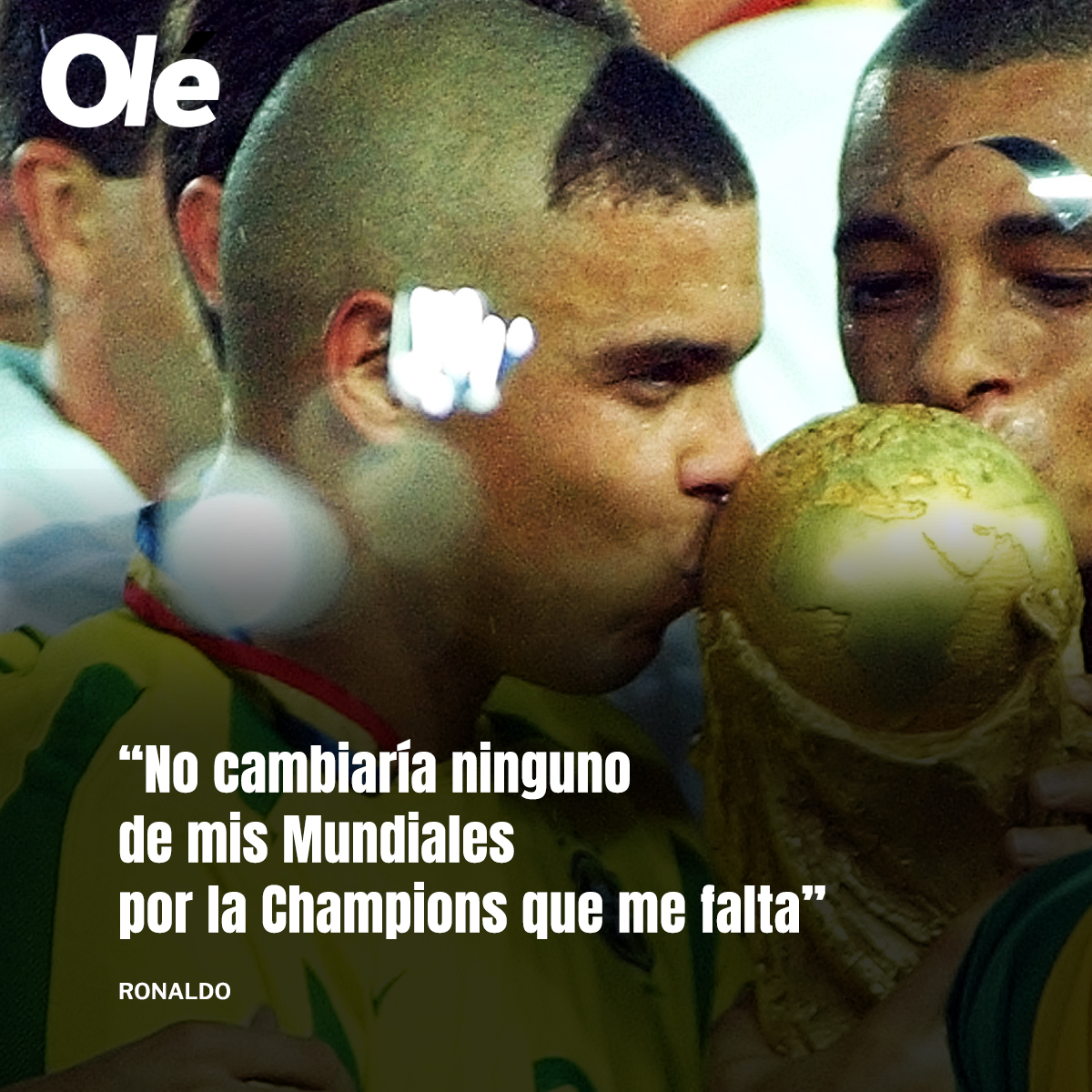 DiarioOle's tweet photo. 🏆🏆 Ronaldo: "No cambiaría ninguno de mis Mundiales por la Champions que me falta".

🎙️ @marca https://t.co/WzndWvMzZu