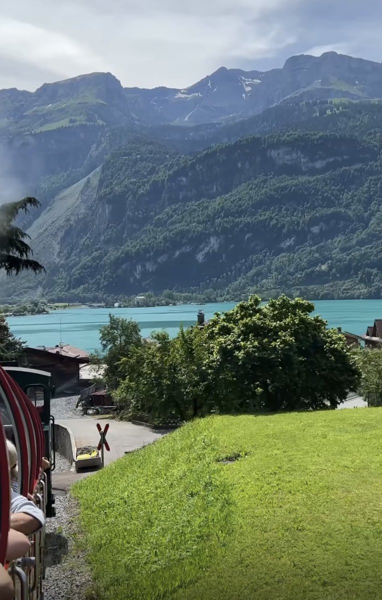 #سويسرا 🇨🇭