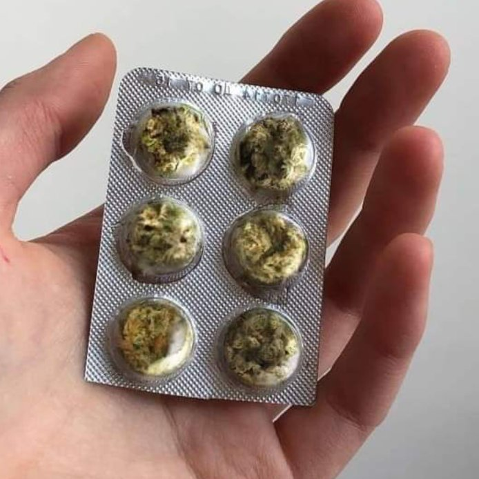 SPACECANNABIS's tweet photo. remédio antiestresse https://t.co/O9V9tBE7O2