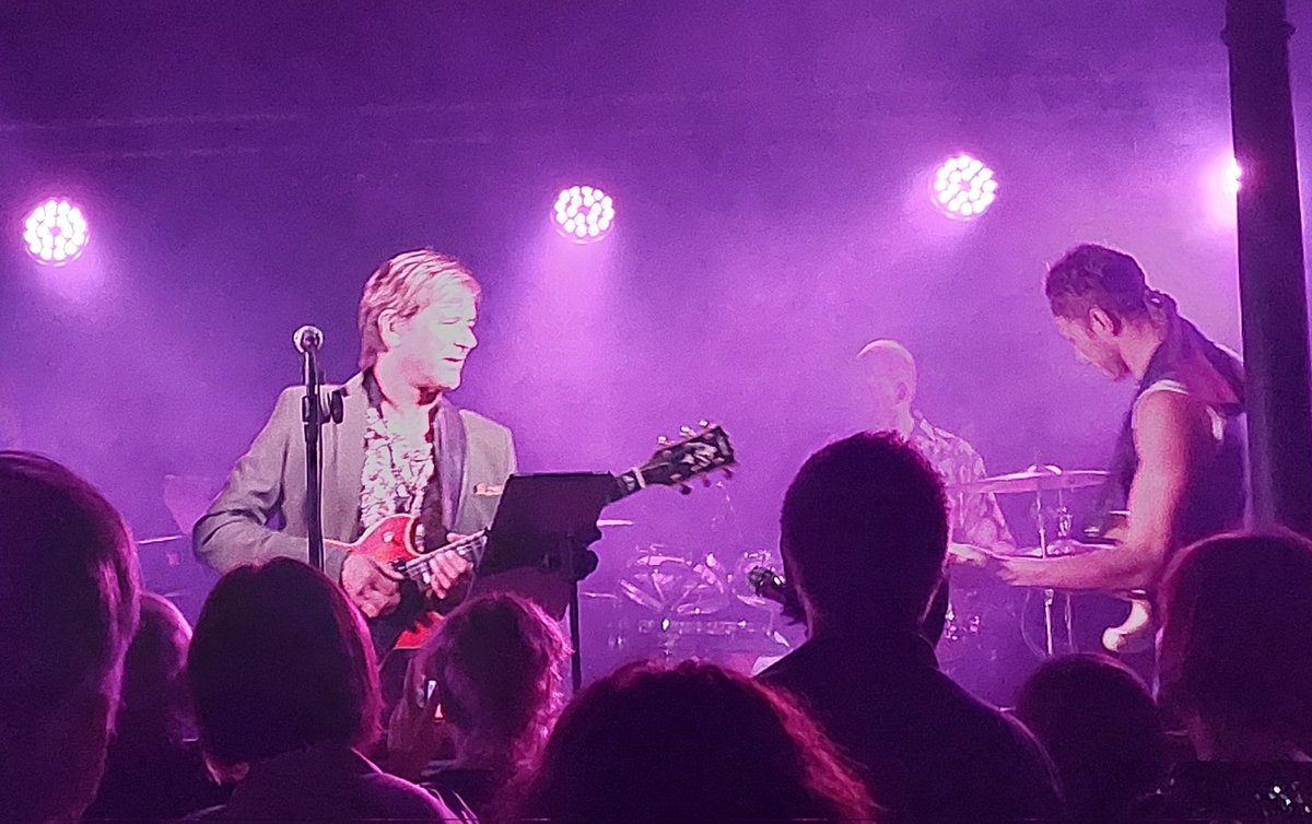 Thank you @SteveNormanReal @Stereoblonde for letting me finally experience Musclebound live 🎶💪 #JTGtour #thesleevz