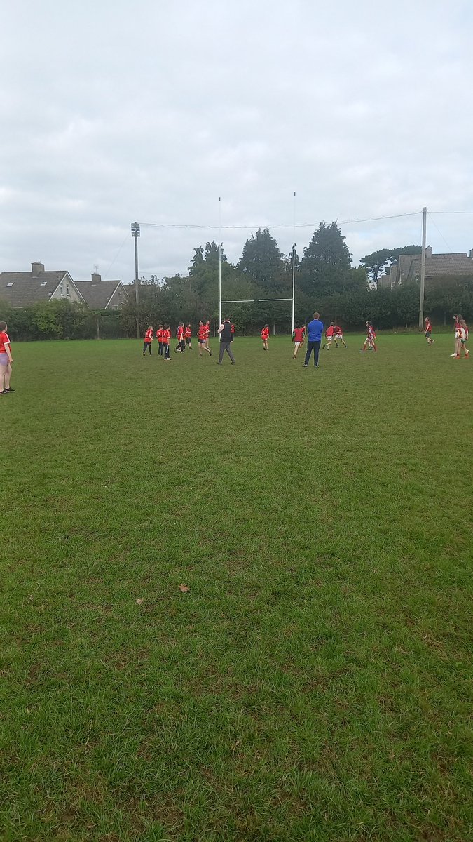 NewRossCCRO's tweet photo. This week's highlight was the 6th Class Blitz held in New Ross. Thanks to all those who attended, reffed, organised and well done to the kids on some very entertaining rugby! https://t.co/RtJ34JUf6o