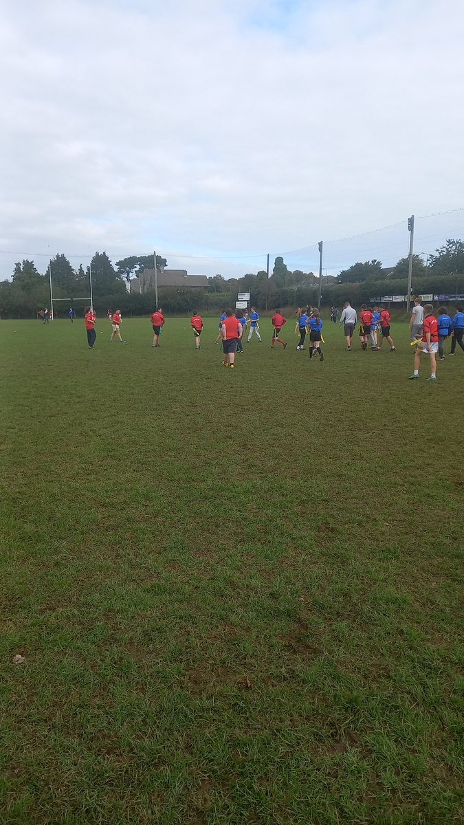 NewRossCCRO's tweet photo. This week's highlight was the 6th Class Blitz held in New Ross. Thanks to all those who attended, reffed, organised and well done to the kids on some very entertaining rugby! https://t.co/RtJ34JUf6o