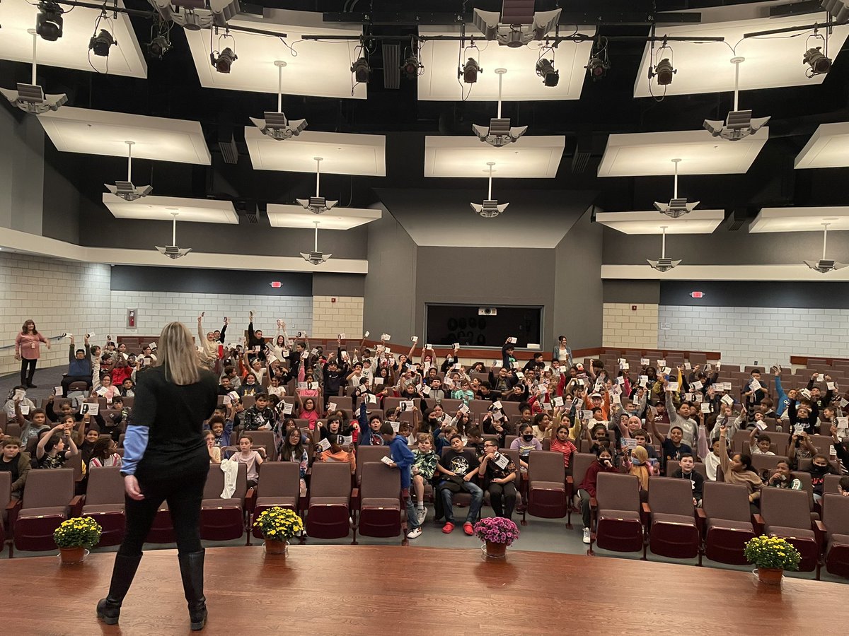 Erin Lyons-Barton tweet media