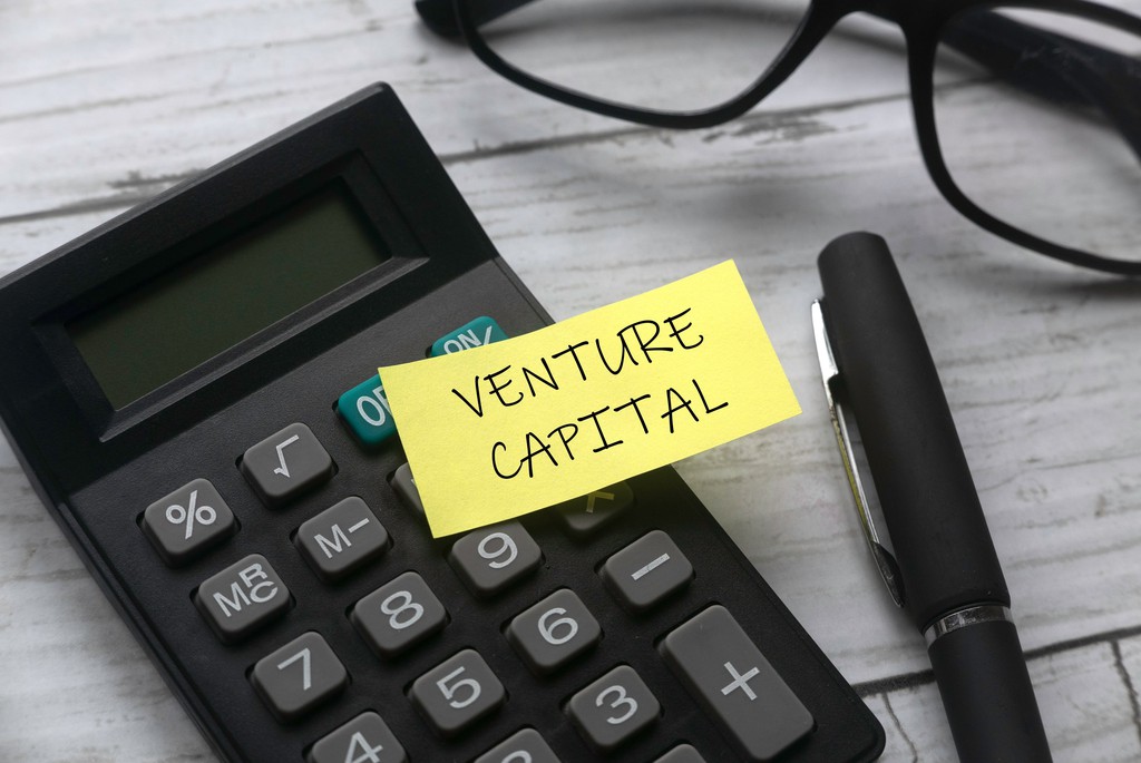 newfinancer's tweet photo. Learn How To Acquire Boutique Venture Capital to Boost Your Revenue in 2022. 

https://t.co/hGLfxY9LYT https://t.co/qxjwTxspht