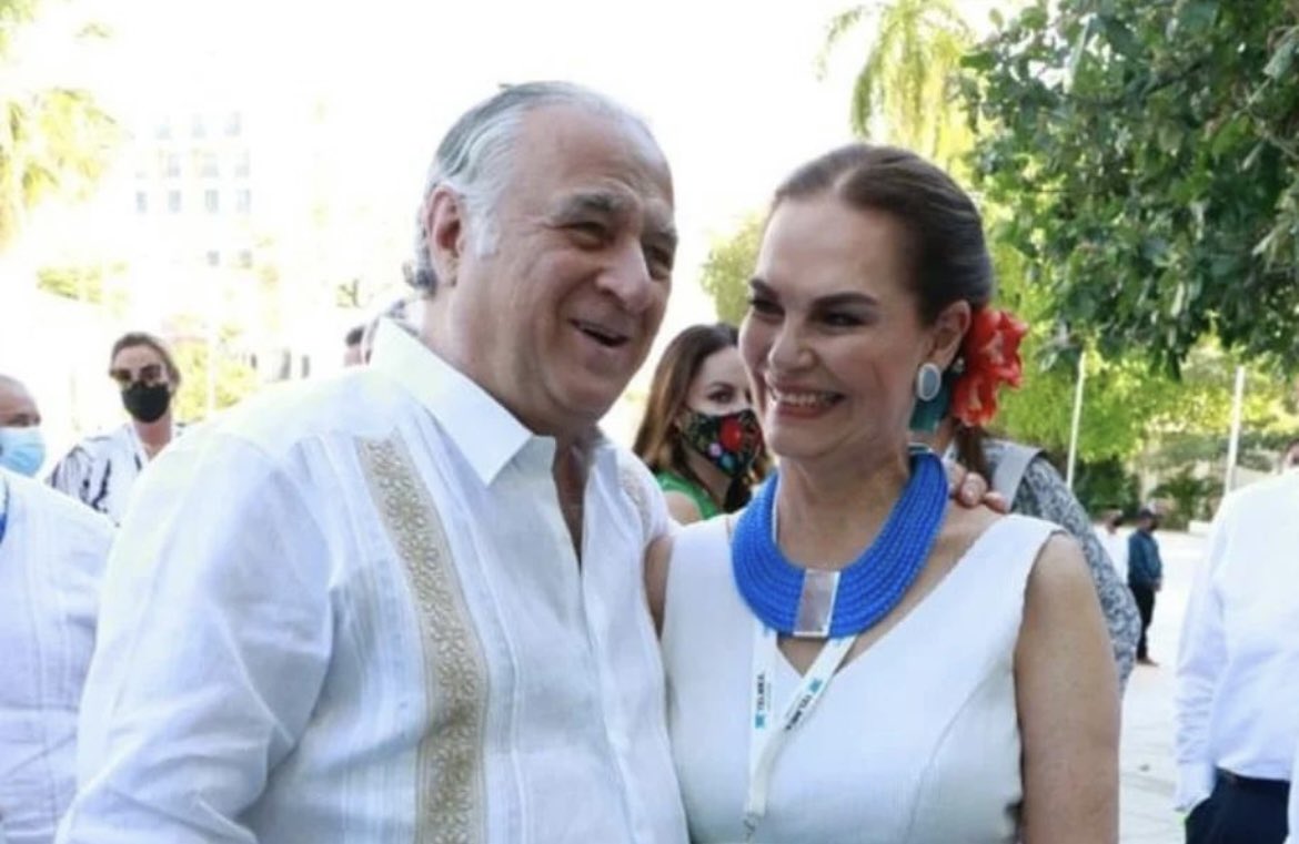 Mi querido amigo Secretario <a href="/TorrucoTurismo/">MiguelTorrucoMarqués</a> ¡Muchísimas felicidades por su aniversario  y que Dios los mantenga muchos ańos más juntos y felices como hasta hoy 🙏🏻. Se lo merecen por esa familia tan hermosa que han formado y siempre pregonando con el ejemplo. ¡Se les quiere! ❤️