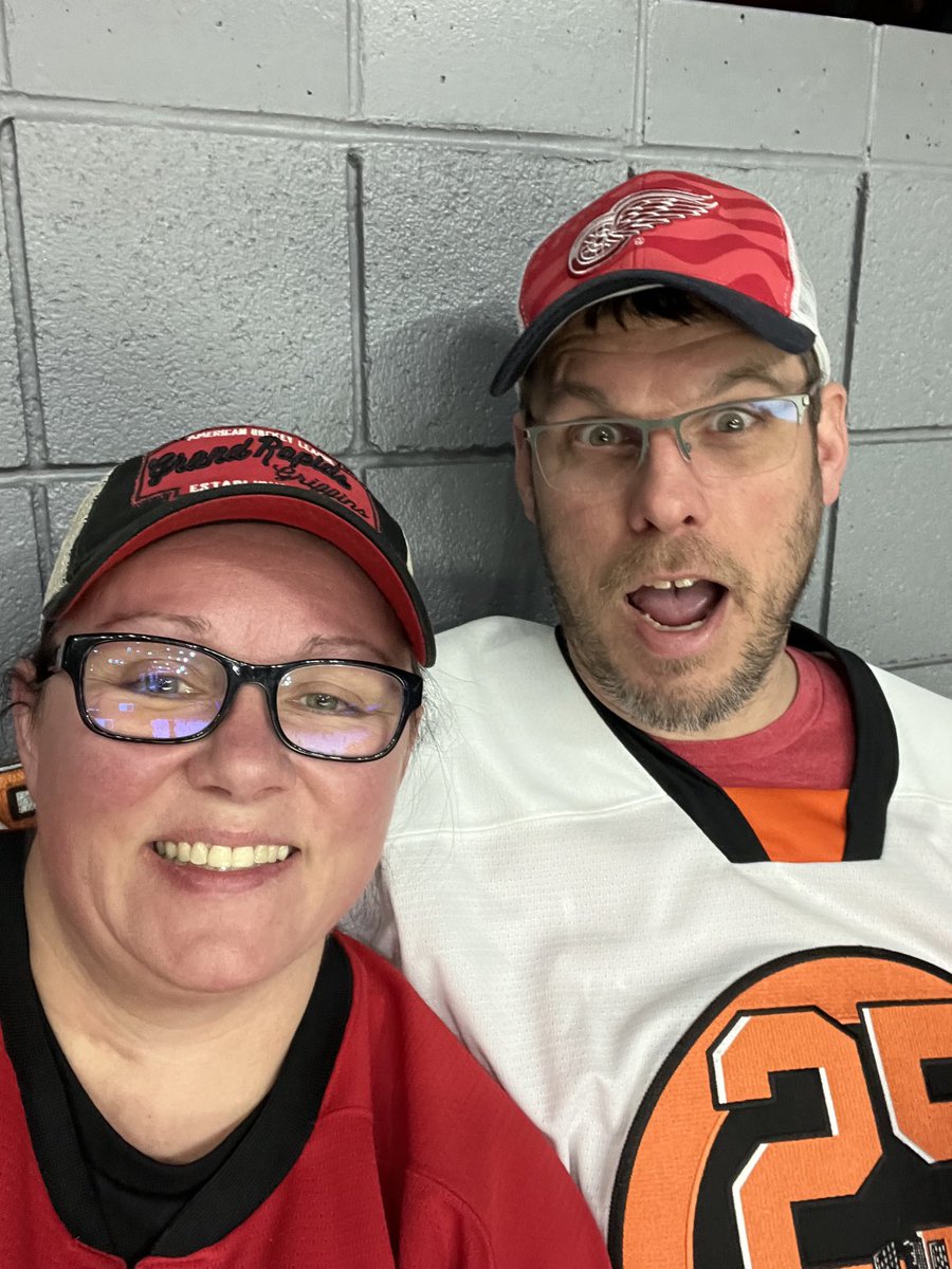 1977CLH's tweet photo. Opening Night!! #GoGRG https://t.co/MLmzHUFyFz