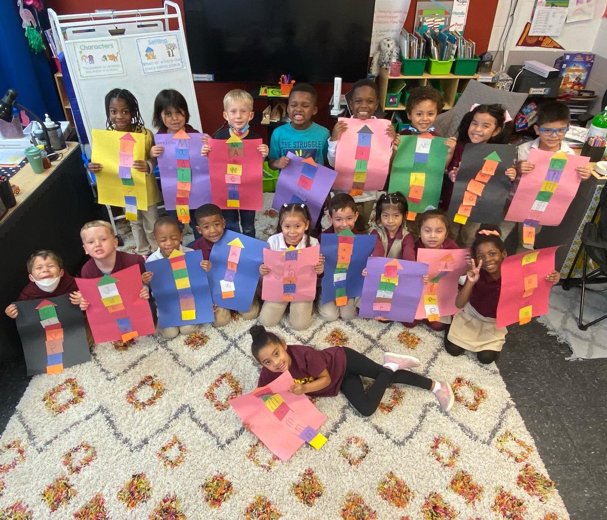 WhittierECSTEM's tweet photo. 3…2…1…BLAST OFF! Did you know today was Astronomy Day? Our Kindergartners enjoyed a read aloud all about outer space and created their very own name rocket ships #TheWhittierWay #WhittierECStem #WhittierElementary #DCPS #DCPSRising #Ward4 #DCPublicSchools https://t.co/wvIuB8DO35