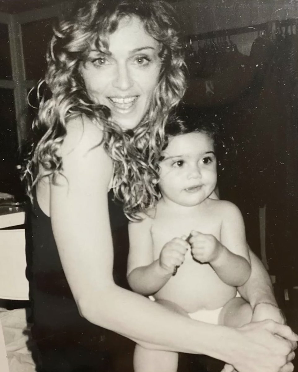 Madonna tweet media