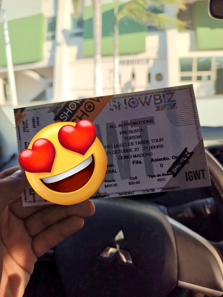 unJaiboTam's tweet photo. Amo 😍. @yuritaflowers #DomoMadero https://t.co/eSpdg1Rz4n