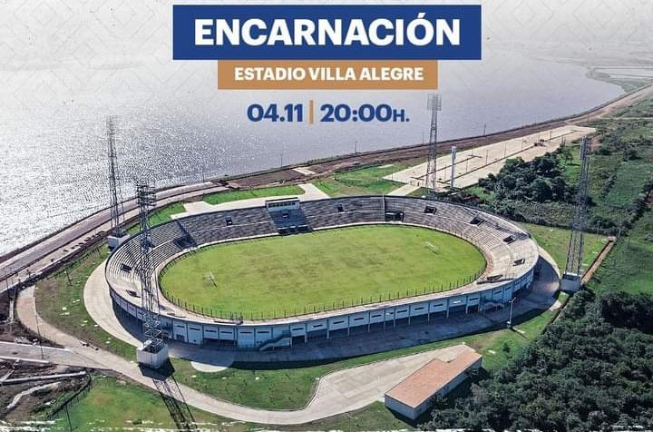 elvinkobs's tweet photo. En el proyecto / en la inauguración. 
¿Qué pasó del presupuesto? ¿Por qué el apuro en utilizar un estadio inconcluso? ¿Es para que con el uso (que probablemente ya será frecuente) vaya al olvido el compromiso original? https://t.co/Tzc2HCV1v0