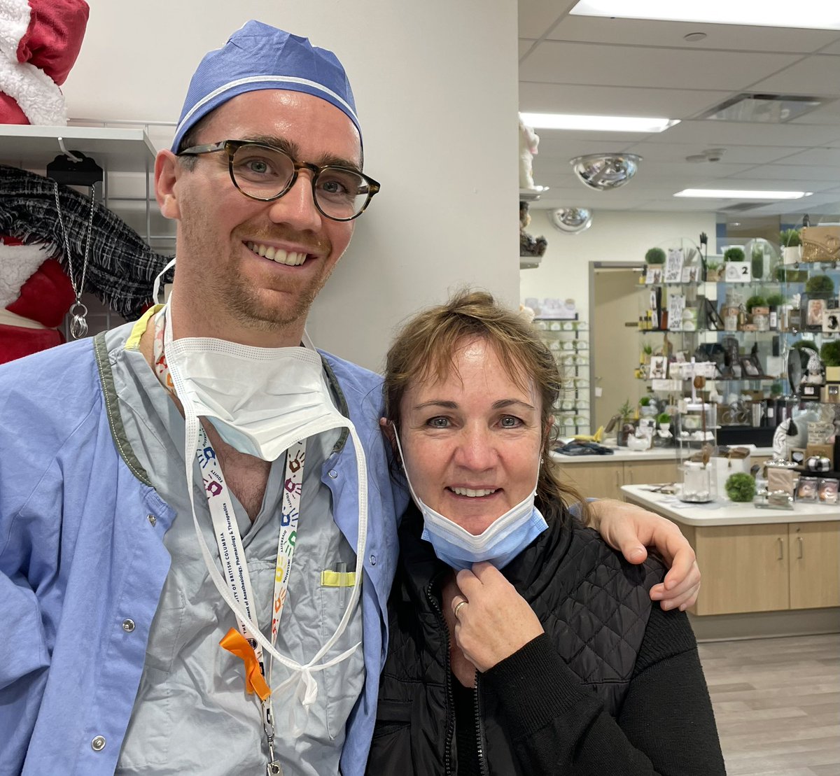There’s no one I admire more than my mom. She’s volunteered at the Penticton Regional Hospital gift shop for 15 years despite her full-time job. Today, we worked together in the same building for the first time 🤗