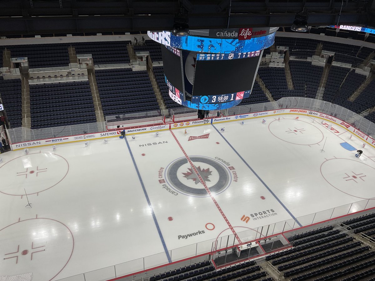 On the call! ⁦<a href="/NYRangers/">New York Rangers</a>⁩ at ⁦<a href="/NHLJets/">Winnipeg Jets</a>⁩  on ⁦@ESPNNY98_7FM⁩ with ⁦<a href="/patokeefe12/">Pat O'Keefe</a>⁩ at 730, me and ⁦<a href="/DaveMaloneyMSG/">Dave Maloney</a>⁩ at 8