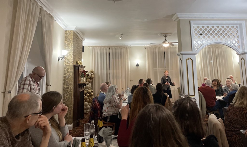 HollyLynch5's tweet photo. Thank you to my amazing friend and colleague @RhonddaBryant who was our very special guest speaker this evening at our Halifax Labour Party event, joined by friends from across West Yorkshire #GeneralElectionReady https://t.co/vSIp6LQasx