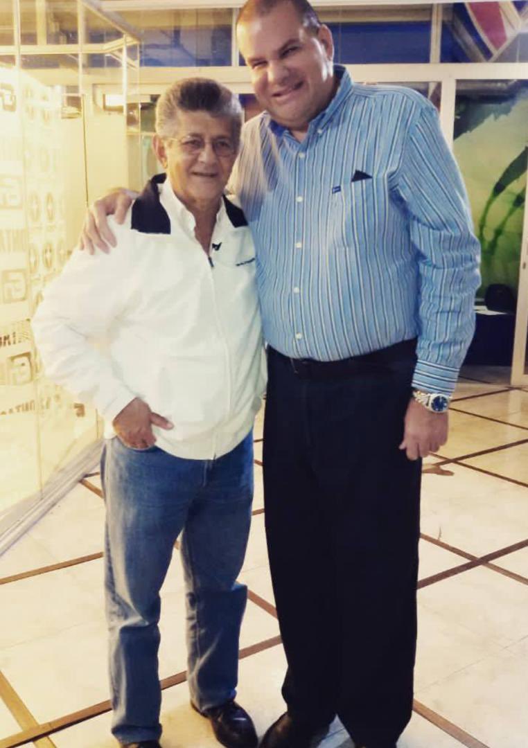 Gracias compañero, amigo y hermano José Ricardo Medina, por todo lo que en vida le diste a Venezuela, a Lara, a tu partido Acción Democrática y a quienes tuvimos el honor y el privilegio de conocerte. Sabemos que arriba donde estás sigues velando por tu Patria y por tus ideales.