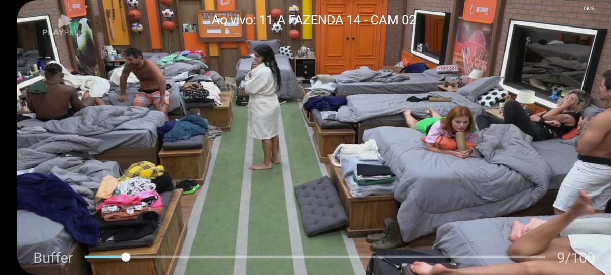 qpenalari's tweet photo. Gente a festa foi CANCELADA será que teremos BIA EXPULSA no ao vivo ? #AFazenda14 #AFazenda #FestaAFazenda https://t.co/OT2HbN4SFC