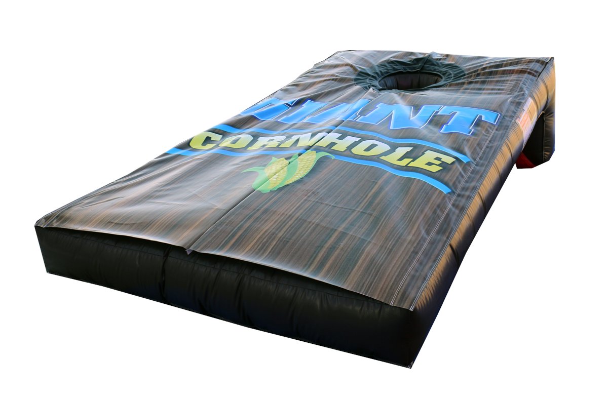 Bounce_Empire's tweet photo. What's Better than Cornhole?! Nothing, that's why we made it enormous! This one cornhole platform is 15 Feet wide and 10 feet long. Maybe even your buddy could hit this!

#cornhole #amusementpark #themepark #GameDay https://t.co/VZpiUDyays