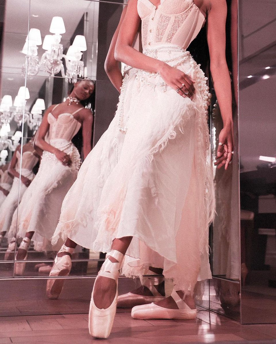 camri hewie x creepyyeha by anise mariko