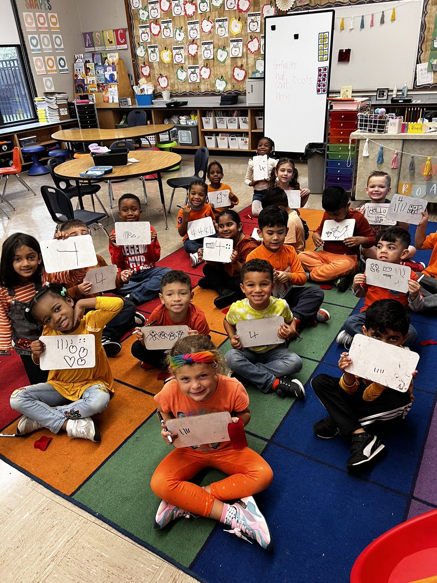 Kindergarten mathematicians have been working hard on learning numbers to 10. Today they helped create a class anchor chart to show all different ways they know how to represent numbers! 💚🔢<a href="/WillowRoadVS13/">Willow Road School</a> <a href="/VS13UFSD/">ValleyStream13UFSD</a>