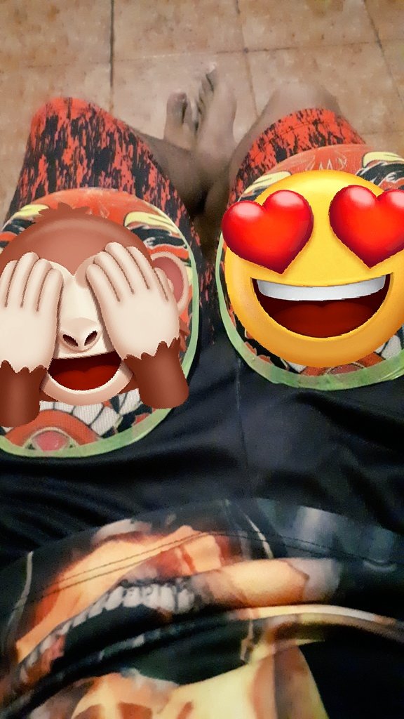 Tá em casa já vou ficar muito bonito com meu filho pprt 👨‍👦😍🇲🇰🔥 bloco em rua tudo no silêncio 🤫