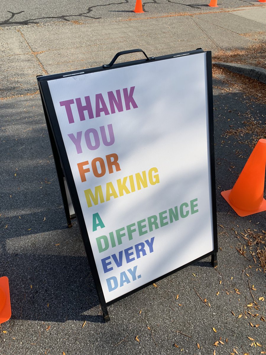 alapointe_'s tweet photo. Leaving the staff parking lot after a wonderful school visit with a passionate and dedicated teacher-librarian and supportive admin team to see this beautiful message…thankful to work in @Surrey_Schools and with so many inspiring #sd36tl https://t.co/czQ2vWaj3V
